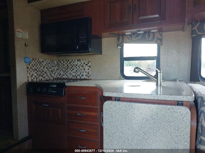 2015 Ford E-450 Cutaway VIN: 1FDXE4FS0FDA29432 Lot: 40943577