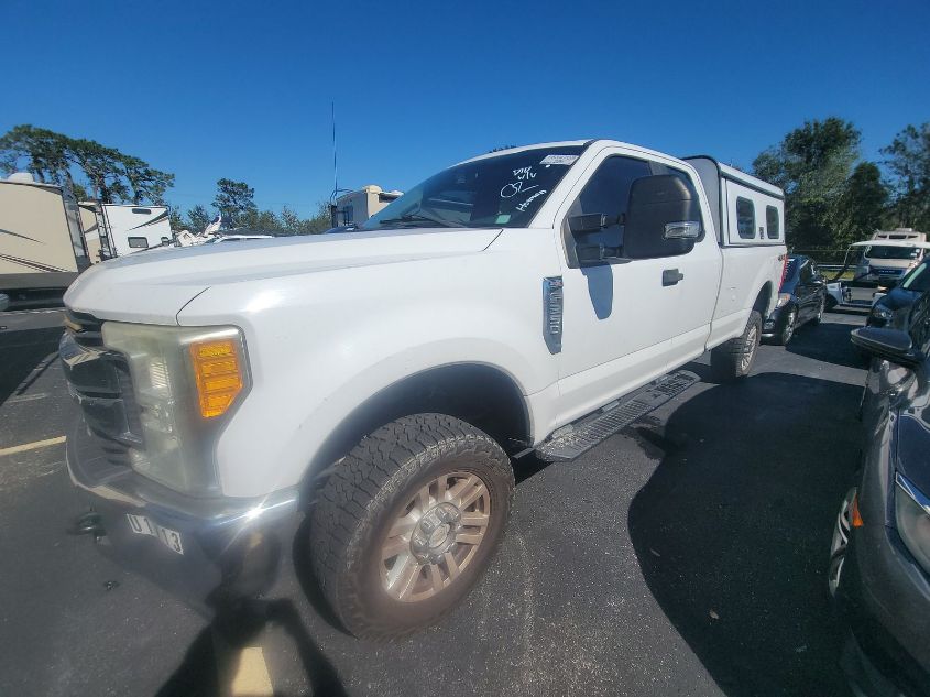 2017 Ford F-250 Xl VIN: 1FT7X2B67HEB26409 Lot: 40943771