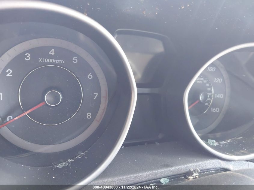 2013 HYUNDAI ELANTRA VIN: KMHDH4AE5DU711750