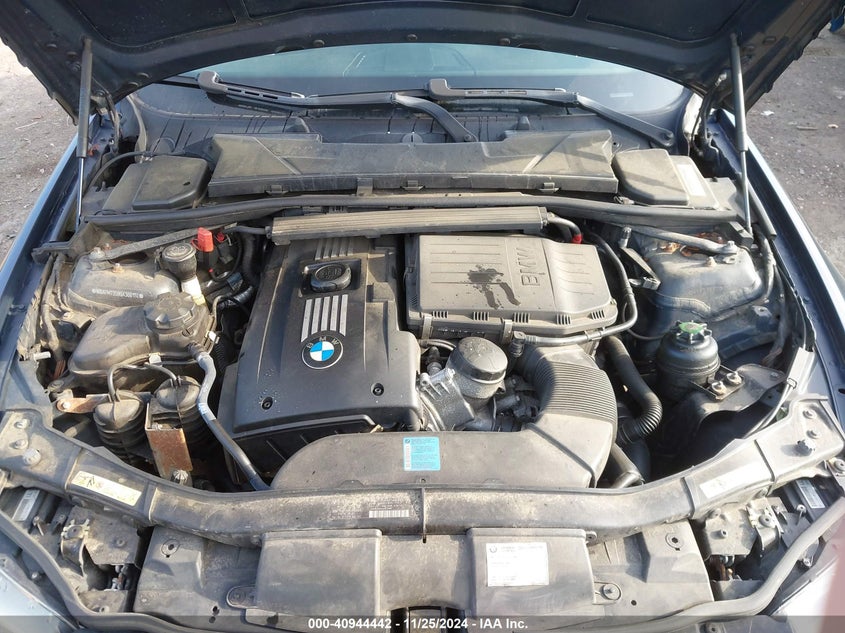Image 10 of 2009 BMW 335I  salvage vehicle - Lot #40944442 at IAAI