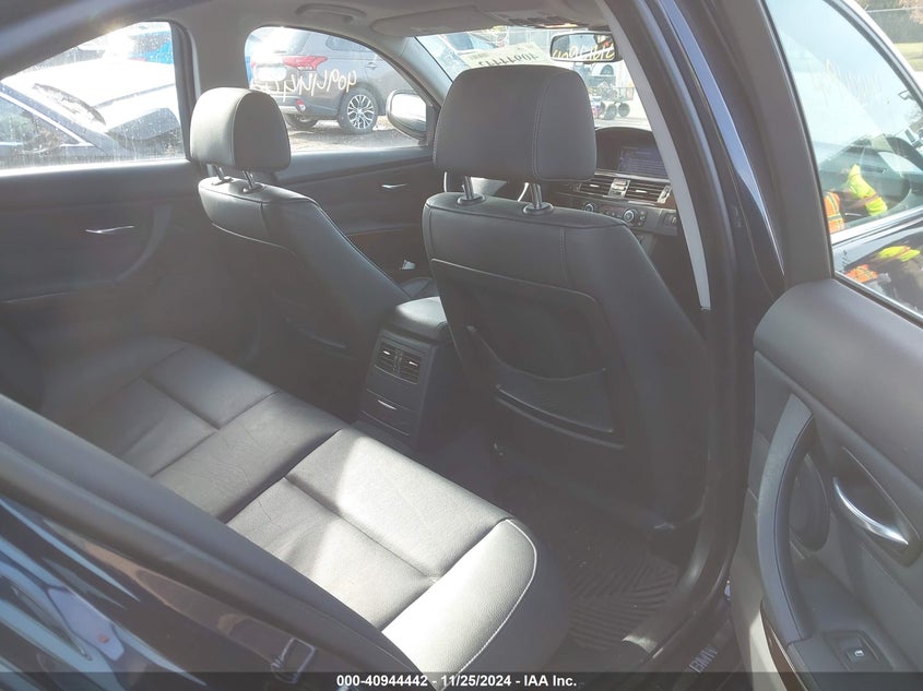 Image 8 of 2009 BMW 335I  salvage vehicle - Lot #40944442 at IAAI