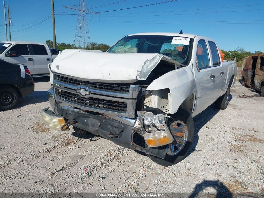 2007 Chevrolet Silverado 2500Hd Work Truck VIN: 1GCHC23K47F556760 Lot: 40944725