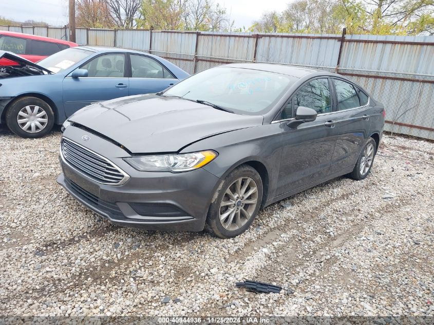 VIN 3FA6P0HD2HR202207 2017 Ford Fusion, SE no.2