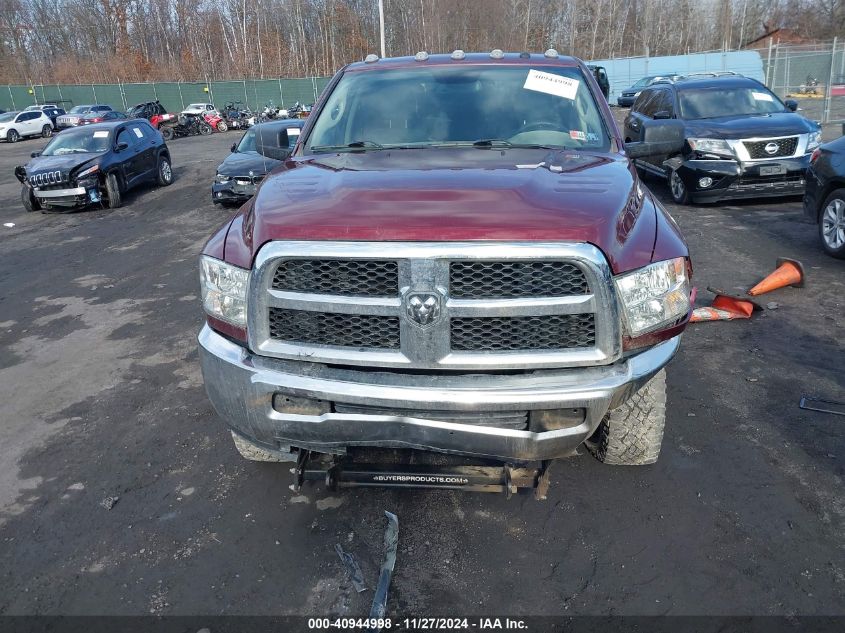 2017 Ram 2500 Tradesman 4X4 6'4 Box VIN: 3C6UR5CJ3HG744327 Lot: 40944998