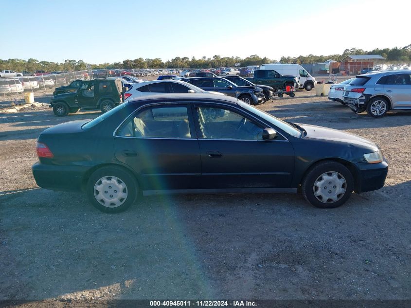 1998 Honda Accord Sdn Lx VIN: 1HGCG5644WA088636 Lot: 40945011