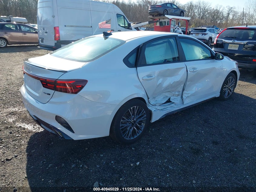 VIN 3KPF54AD3PE585470 2023 KIA FORTE GT-LINE