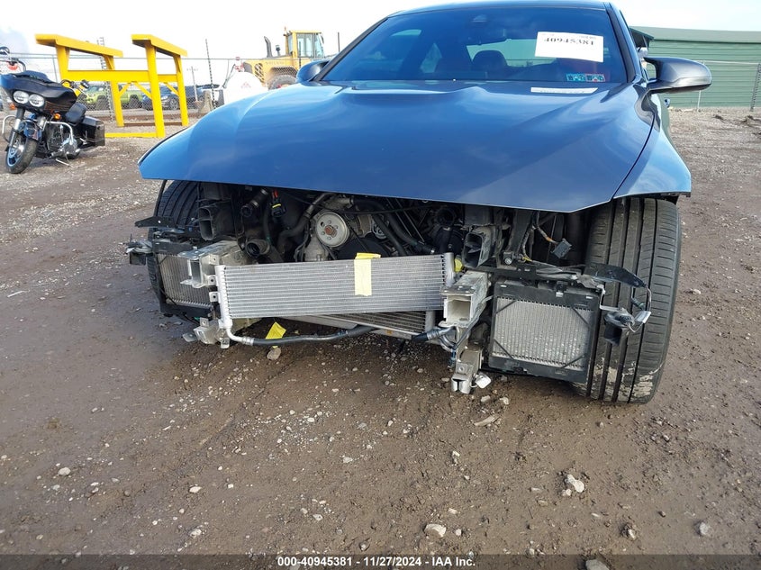 2016 BMW M4 VIN: WBS3R9C58GK337456