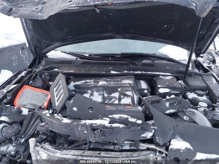 Image 10 of 2014 GMC TERRAIN  salvage vehicle - Lot #40945799 at IAAI