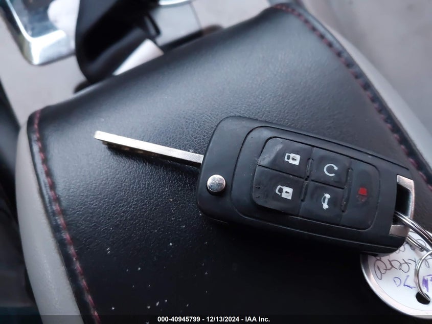 Image 11 of 2014 GMC TERRAIN  salvage vehicle - Lot #40945799 at IAAI