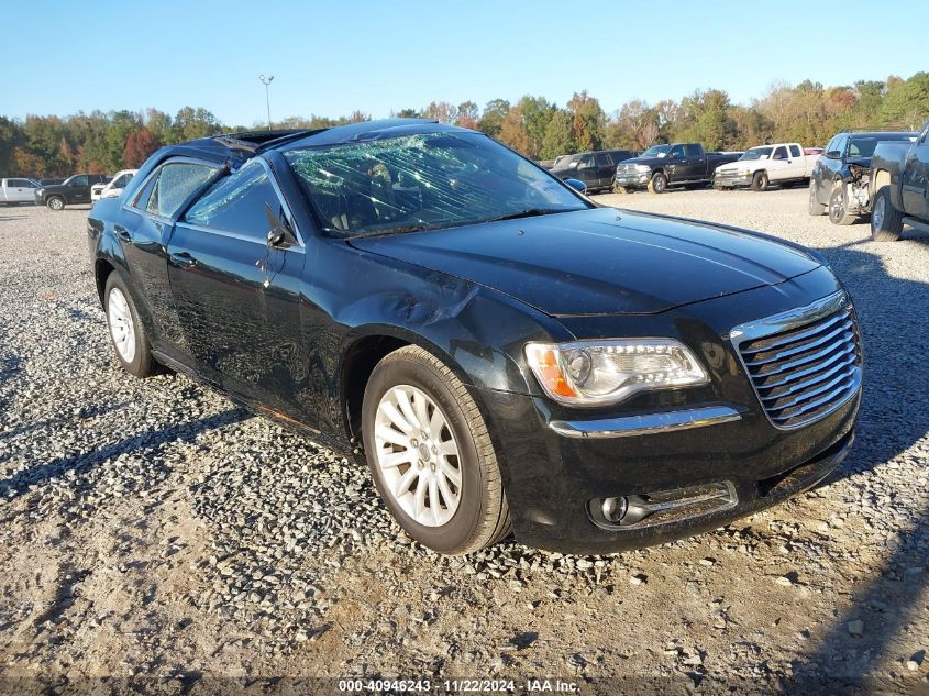 VIN 2C3CCAAG1DH589989 2013 Chrysler 300, Motown no.1