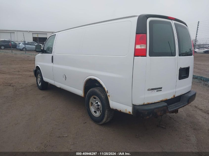 VIN 1GCWGFBA5D1117121 2013 Chevrolet Express 2500,... no.3