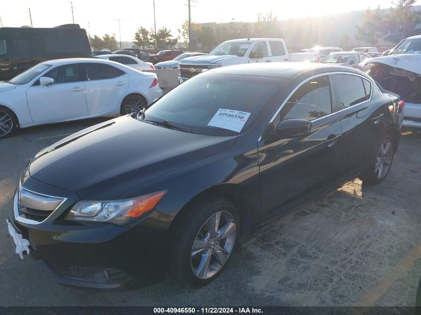 2013 Acura Ilx 2.0L VIN: 19VDE1F54DE011052 Lot: 40946550