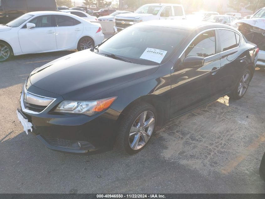 2013 Acura Ilx 2.0L VIN: 19VDE1F54DE011052 Lot: 40946550