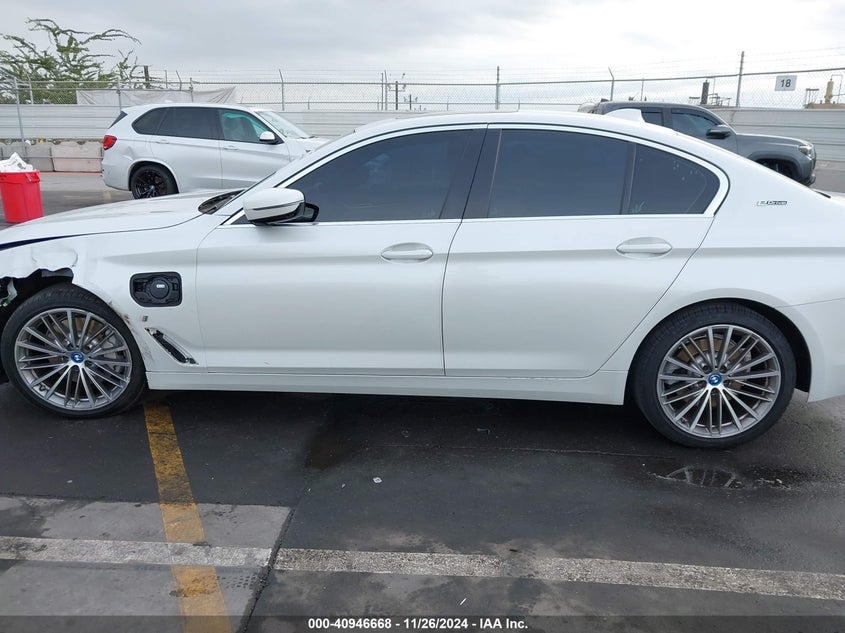 2019 BMW 530E IPERFORMANCE - WBAJA9C5XKB253697