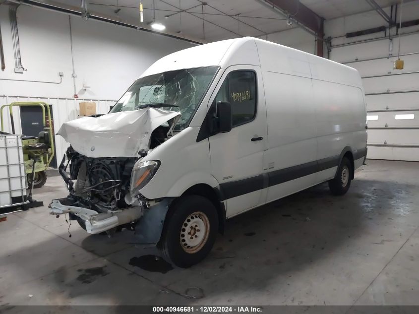 VIN WD3PE8DB6FP128845 2015 Mercedes-Benz Sprinter 2... no.2