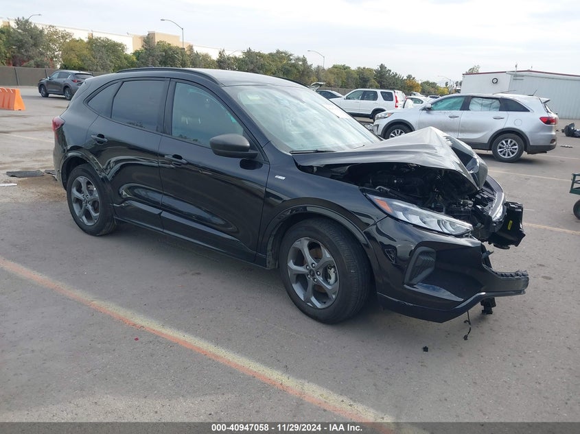 VIN 1FMCU0MN9PUB33510 2023 FORD ESCAPE ST-LINE
