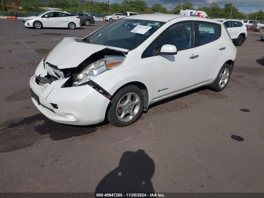 VIN 1N4AZ0CP6DC406118 2013 Nissan Leaf, SV no.2