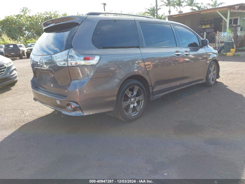 VIN 5TDXZ3DC4HS773735 2017 TOYOTA SIENNA no.4