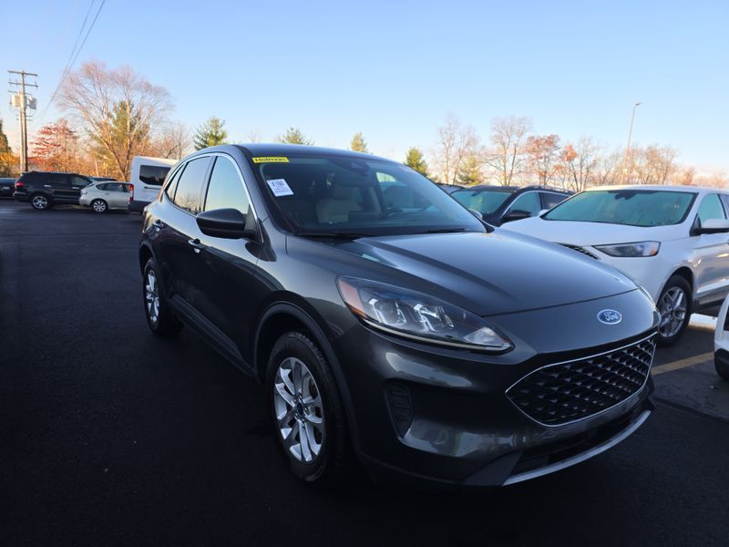 2020 Ford Escape Se VIN: 1FMCU9G64LUB84836 Lot: 40947375