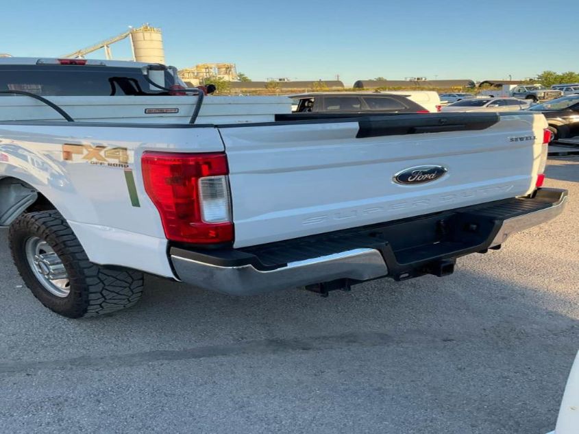 2019 Ford F-250 Xl VIN: 1FT7W2BT1KED15153 Lot: 40947444