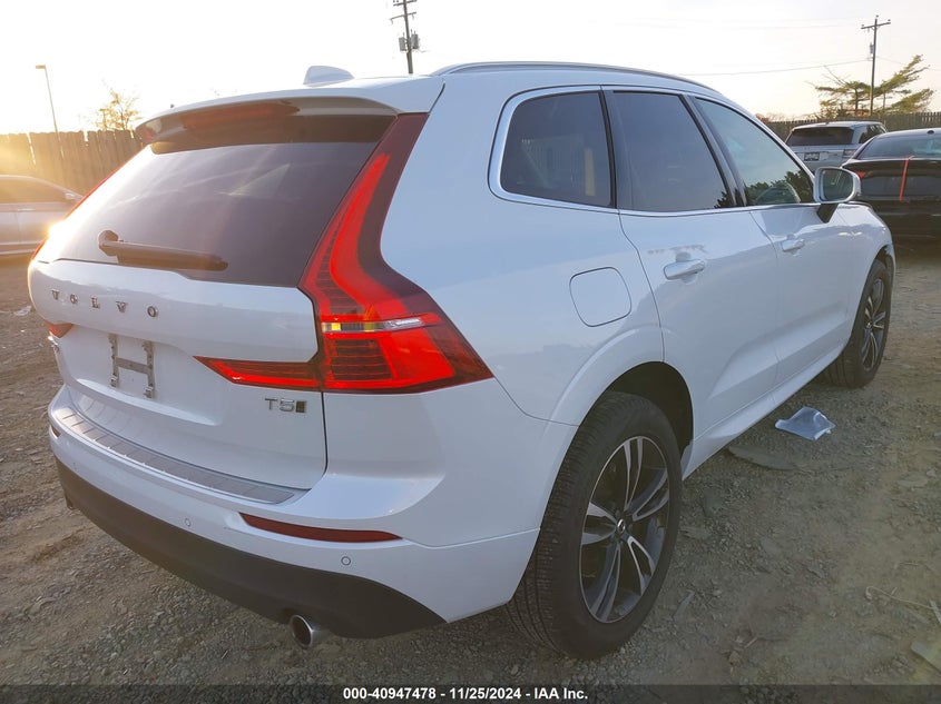 VIN YV4102RK6M1834551 2021 VOLVO XC60 T5 MOMENTUM