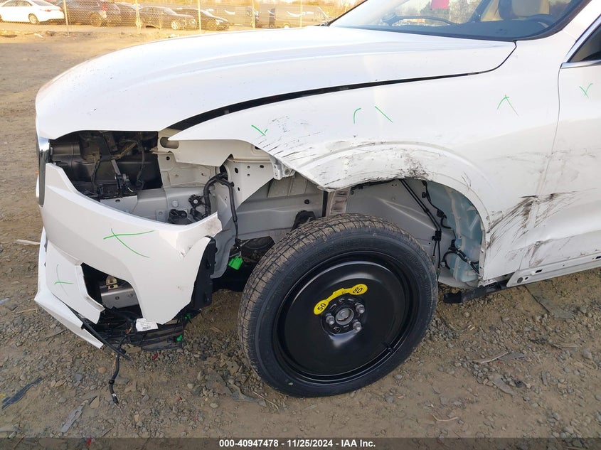 VIN YV4102RK6M1834551 2021 VOLVO XC60 T5 MOMENTUM