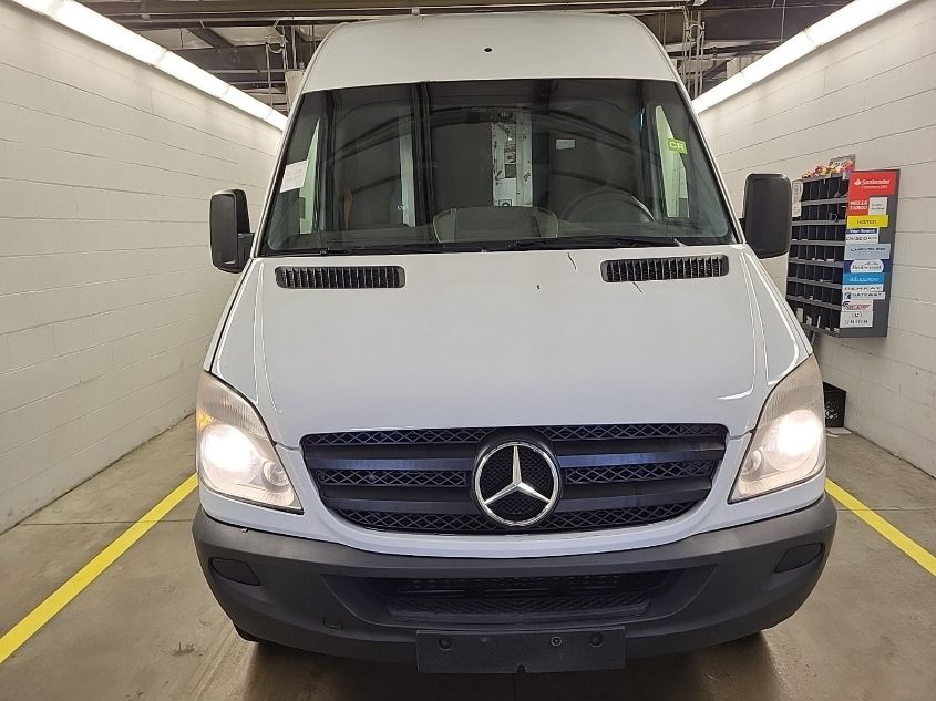 2012 Mercedes-Benz Sprinter 2500 High Roof VIN: WD3PE8CB3C5695782 Lot: 40947601