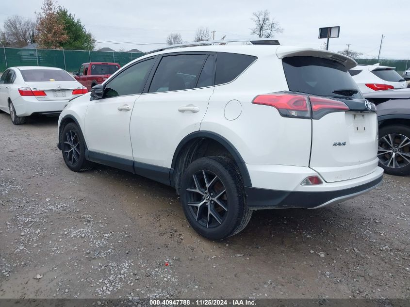 2016 TOYOTA RAV4 SE - JTMNFREV4GJ084552