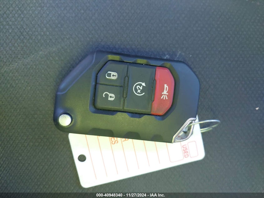 2018 JEEP WRANGLER UNLIMITED SAHARA 4X4 - 1C4HJXEN5JW211982