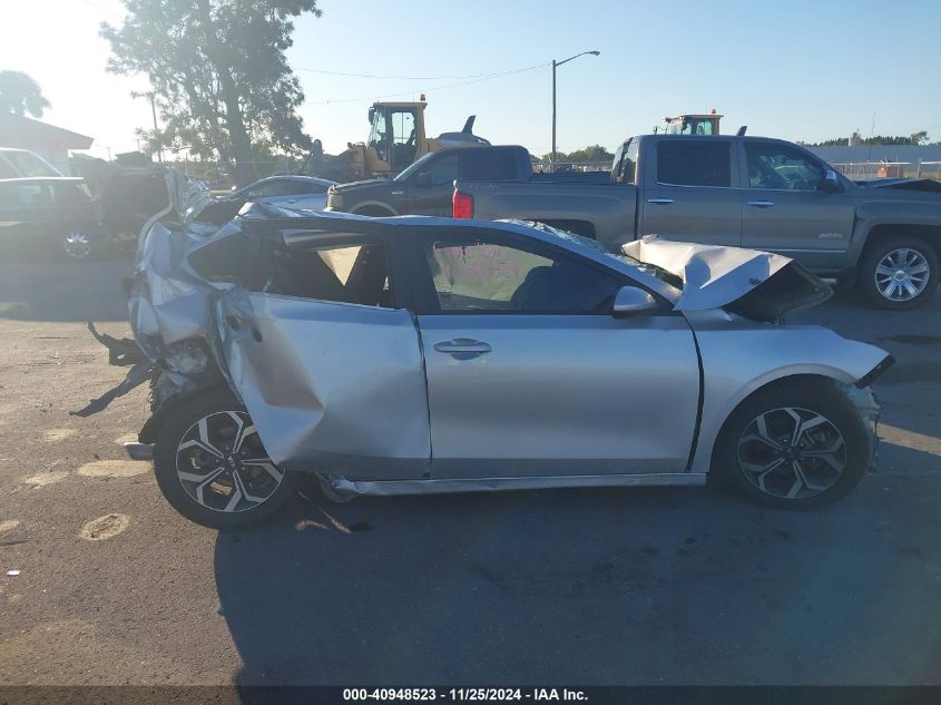 2019 Kia Forte Lxs VIN: 3KPF24AD5KE072206 Lot: 40948523