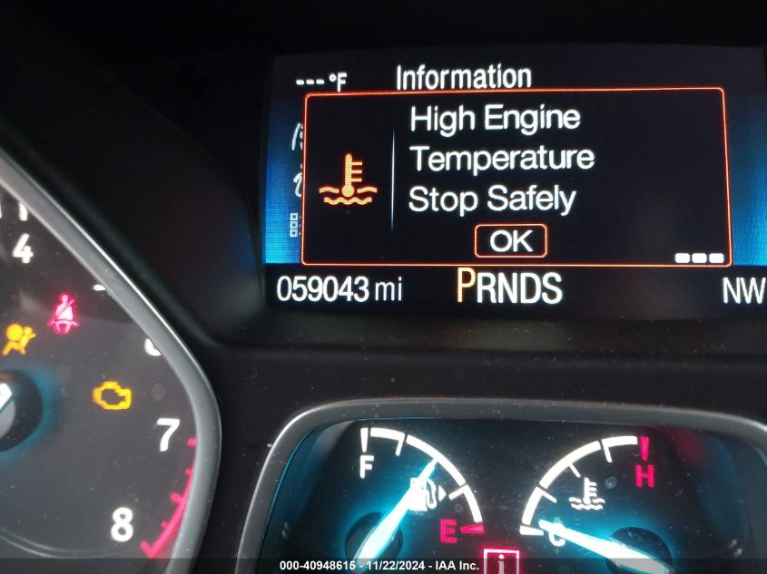 2017 FORD ESCAPE SE - 1FMCU9GD3HUD91983