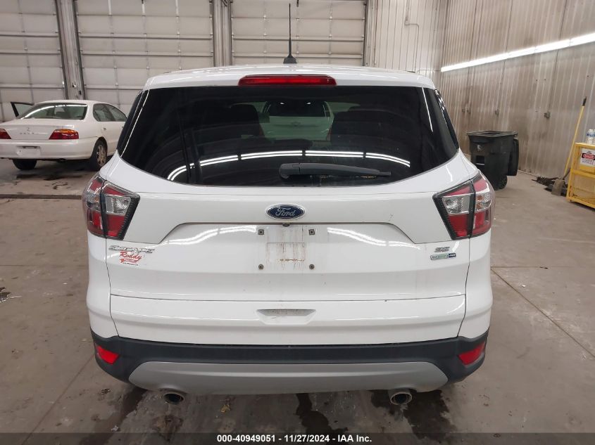 2017 Ford Escape Se VIN: 1FMCU9GD4HUB05784 Lot: 40949051