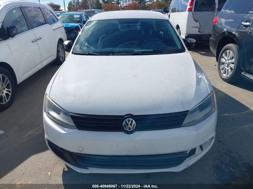 2011 Volkswagen Jetta 2.0L S VIN: 3VW2K7AJ8BM332638 Lot: 40949067