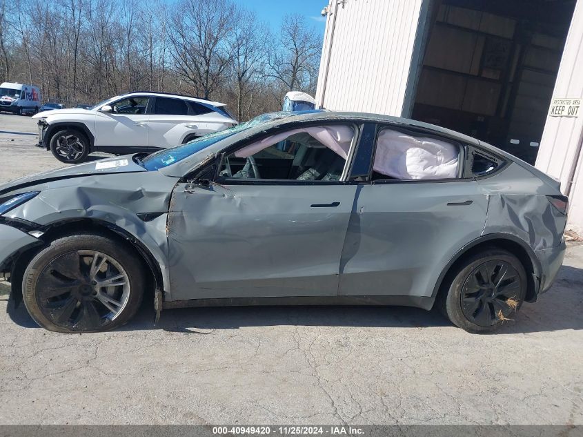 2022 Tesla Model Y Long Range Dual Motor All-Wheel Drive VIN: 7SAYGDEE2NA014887 Lot: 40949420