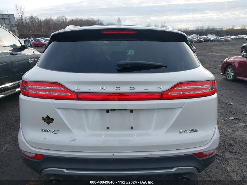 VIN 5LMCJ2A90FUJ18031 2015 LINCOLN MKC no.16