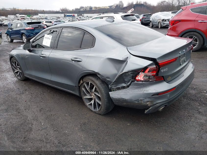 VIN 7JR102FK5LG051466 2020 Volvo S60, T5 Momentum no.3