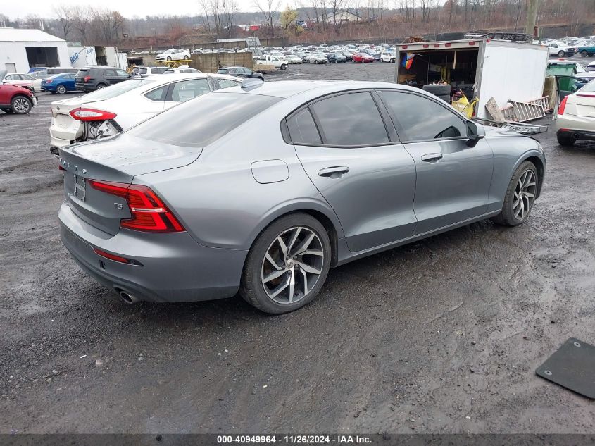 VIN 7JR102FK5LG051466 2020 Volvo S60, T5 Momentum no.4