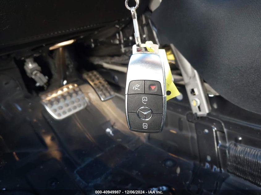 2021 MERCEDES-BENZ GLB 250 - W1N4M4GB7MW109605