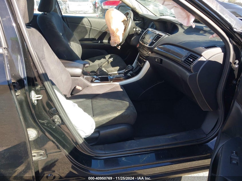 2017 HONDA ACCORD VIN: 1HGCR2F76HA184001