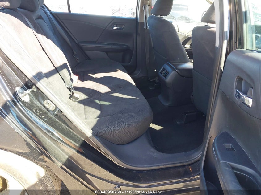 2017 HONDA ACCORD VIN: 1HGCR2F76HA184001