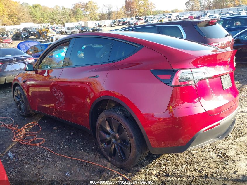 2024 Tesla Model Y Long Range Dual Motor All-Wheel Drive/Rwd VIN: 7SAYGDED7RA310226 Lot: 40950925