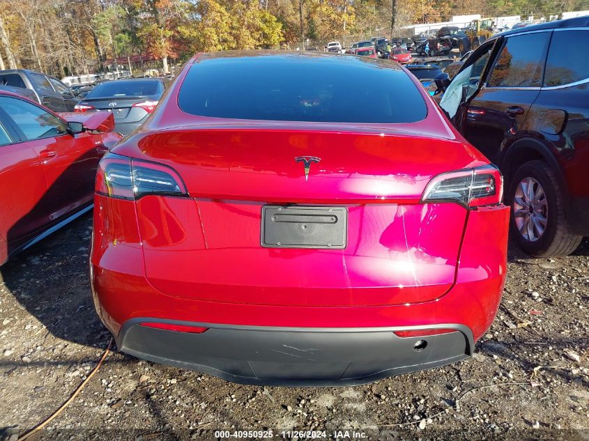 2024 Tesla Model Y Long Range Dual Motor All-Wheel Drive/Rwd VIN: 7SAYGDED7RA310226 Lot: 40950925