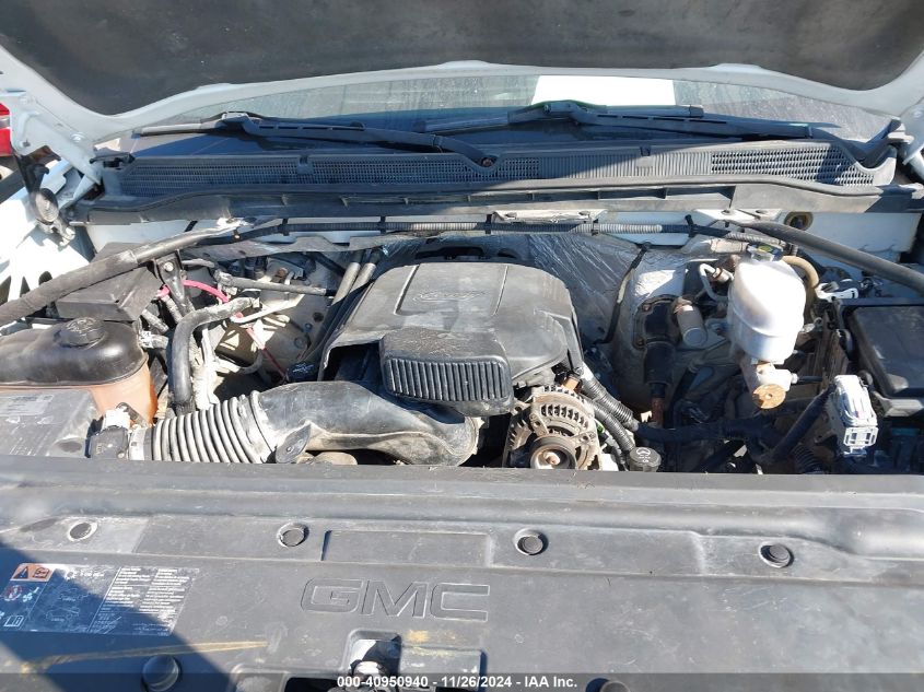 2015 Unknown Sierra 3500Hd Chassis VIN: 1GD411CGXFF560929 Lot: 40950940