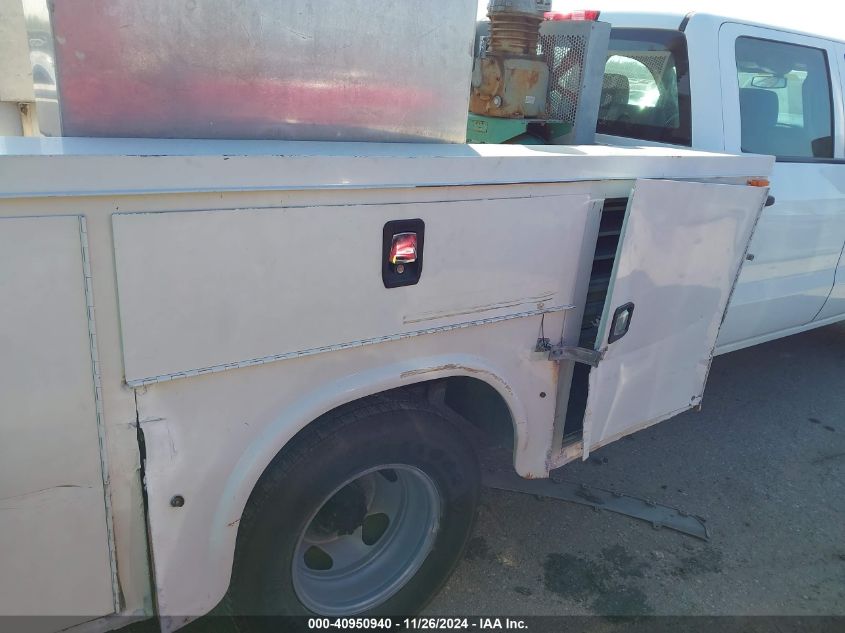 2015 Unknown Sierra 3500Hd Chassis VIN: 1GD411CGXFF560929 Lot: 40950940