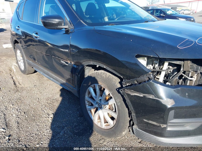 2019 NISSAN ROGUE SV - KNMAT2MV6KP519660