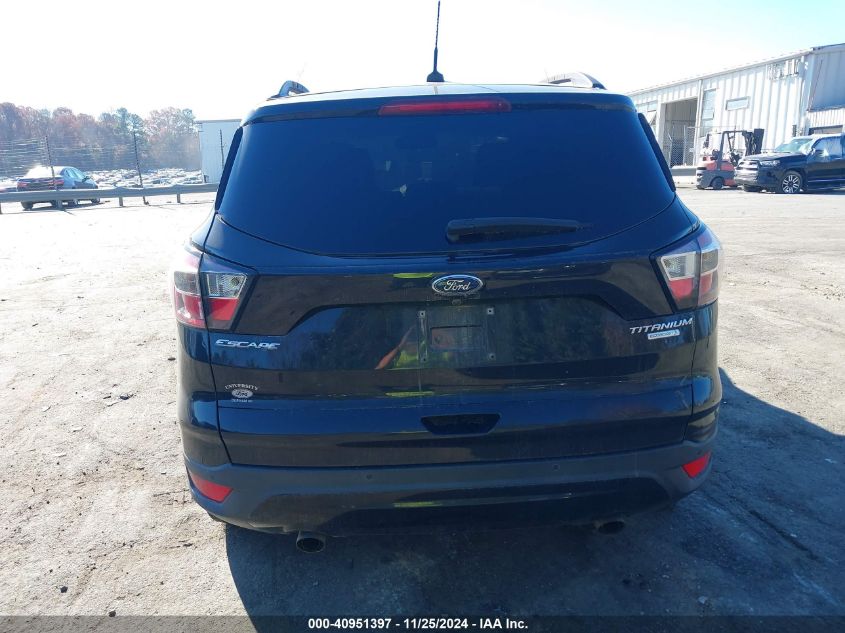 VIN 1FMCU0J95HUD21210 2017 FORD ESCAPE no.16