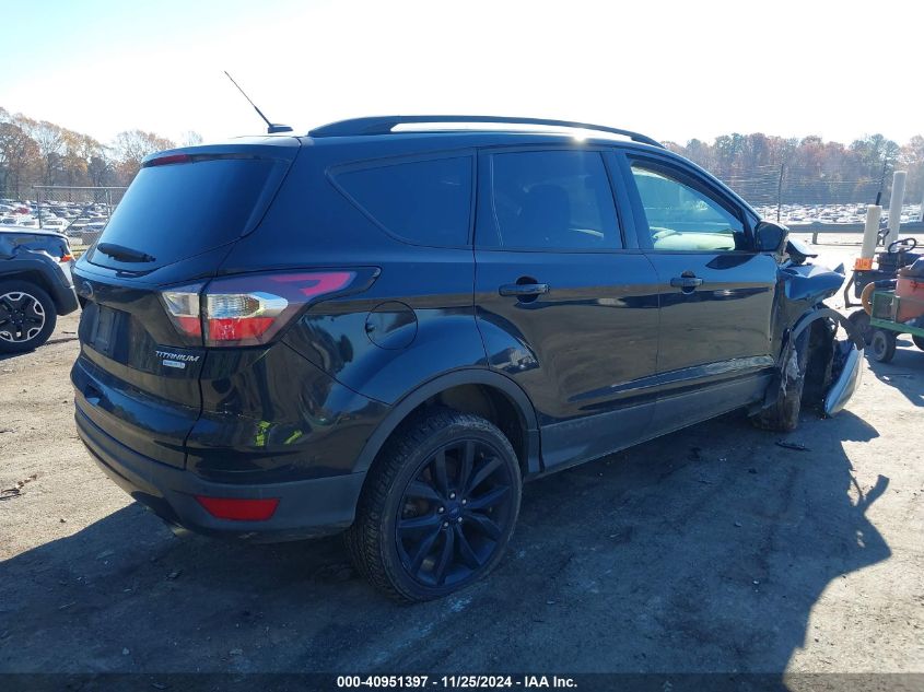 VIN 1FMCU0J95HUD21210 2017 FORD ESCAPE no.4