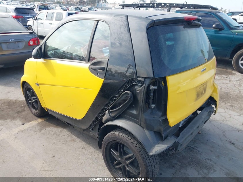 Vin: wmeej3ba5dk717287, lot: 41441222, smart fortwo passion/pure 20133