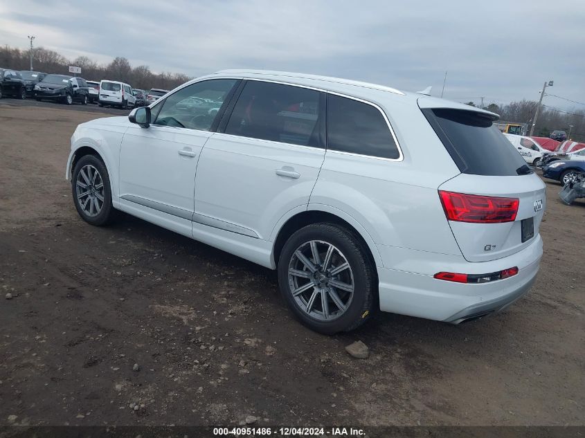 VIN WA1LHAF73KD025691 2019 Audi Q7, 45 Premium/45 S... no.3