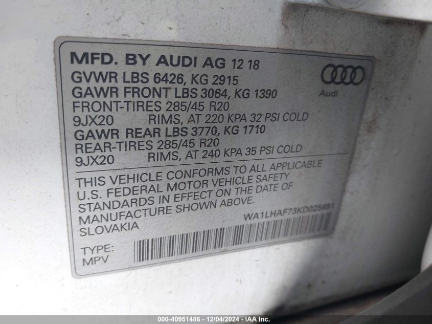 VIN WA1LHAF73KD025691 2019 Audi Q7, 45 Premium/45 S... no.9